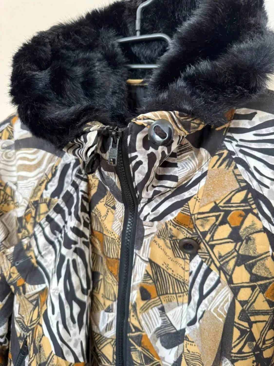 Manteau safari chic Fuchs & Schmitt fausse fourrure taille 40 - Photo 5/11