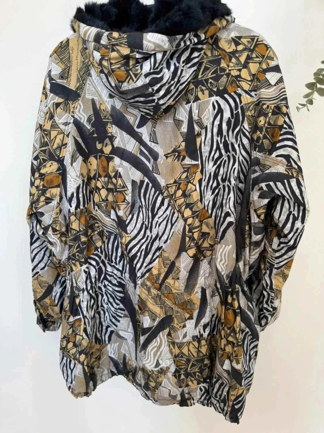 Manteau safari chic Fuchs & Schmitt fausse fourrure taille 40 - Photo 11/11