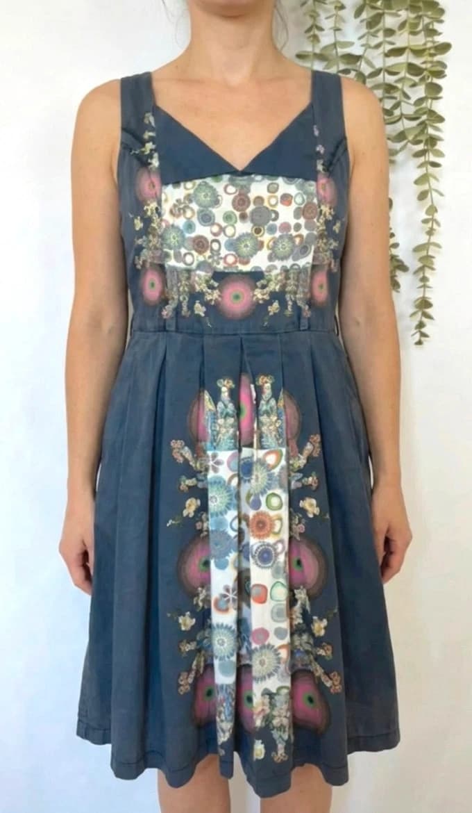 Robe bleu Desigual avec motifs taille 36 - Photo 1/7