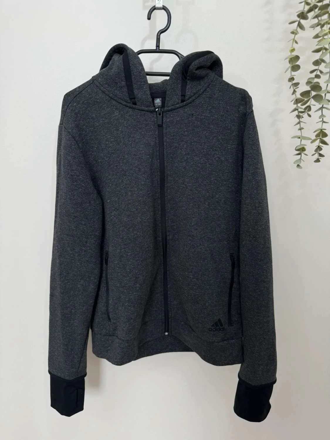 Sweat à capuche zippé adidas gris foncé veste taille L - FP251281 - Photo 2/9