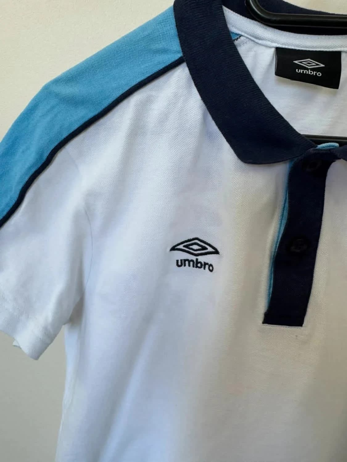 Polo Umbro blanc et bleu logo brodé taille L - Photo 3/6