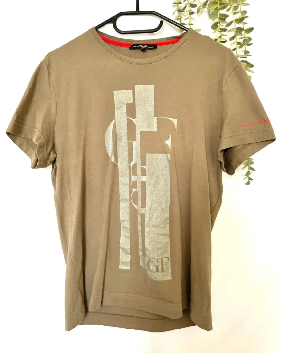 Tee-shirt créateur Gianfranco Ferre - Photo 2/8