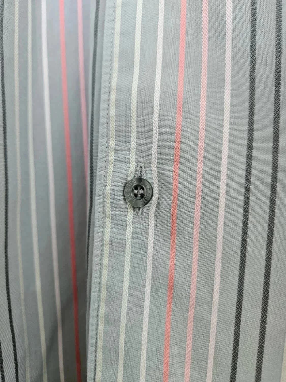 Chemise Lacoste grise à rayures taille 40 - Photo 9/10