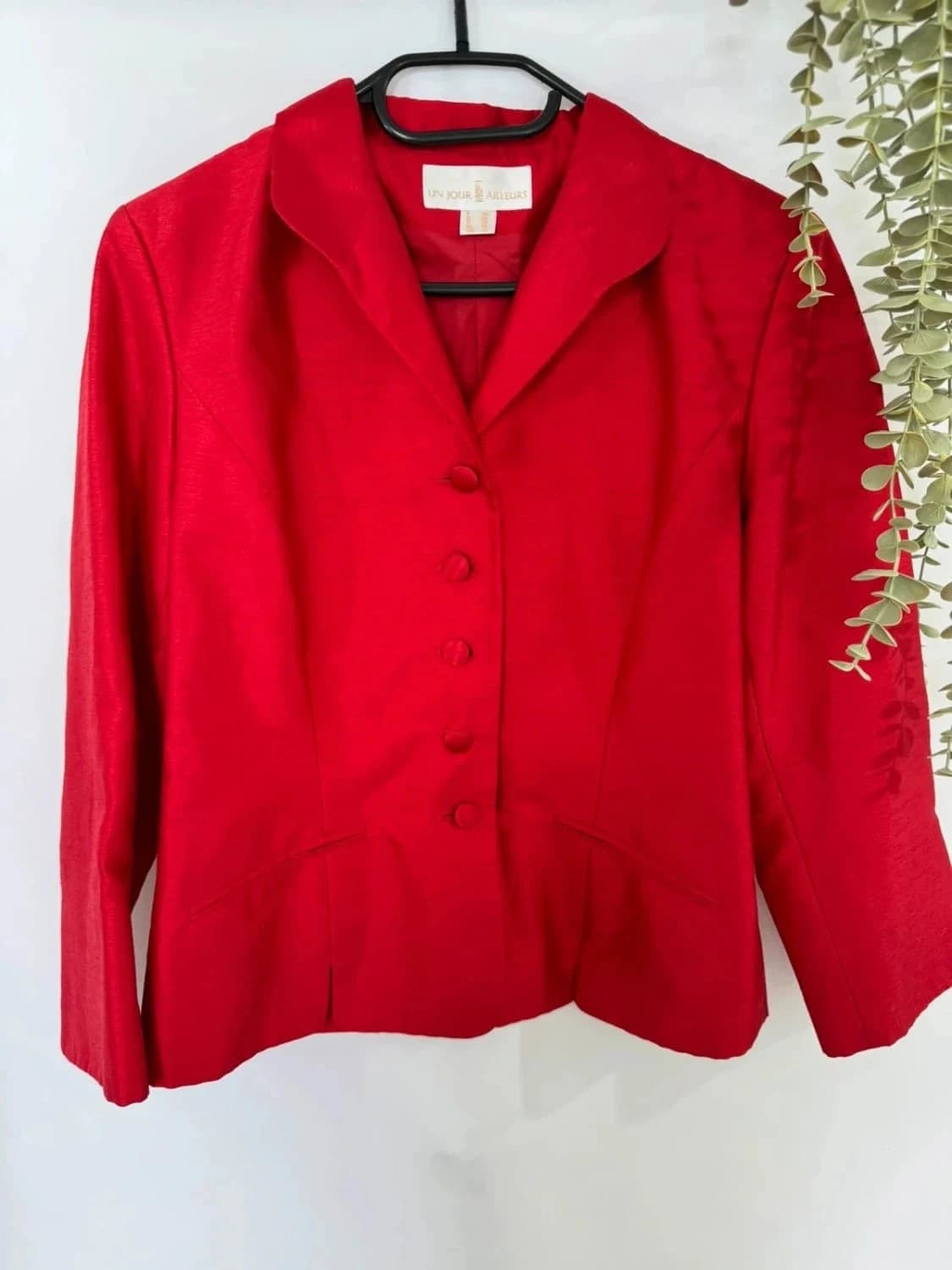 Ensemble rouge blazer et pantalon Un Jour Ailleurs - Photo 4/9