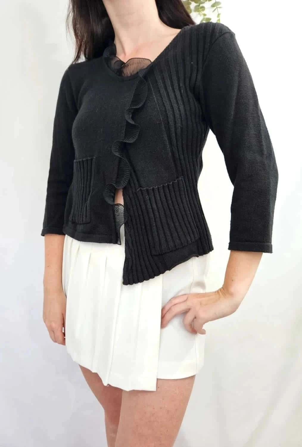 Haut noir asymétrique La Fée Maraboutée - Photo 1/4