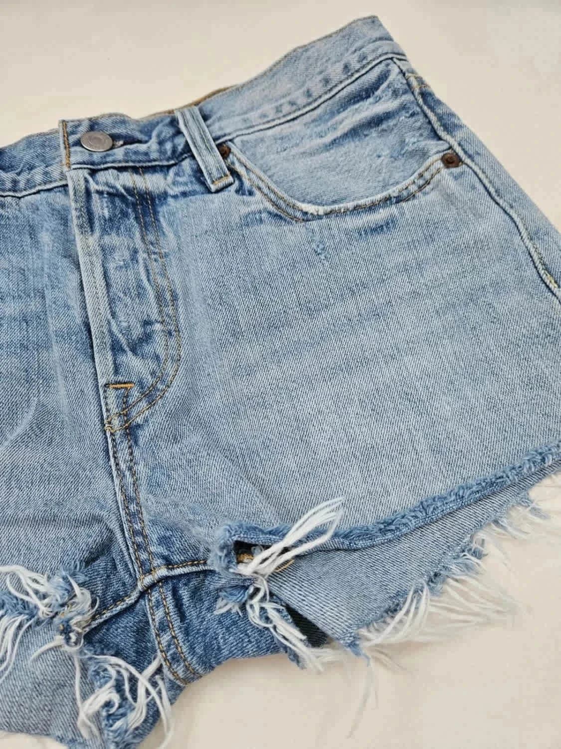 Short en jean Levi’s 501 Premium blank tab W27 - Photo 3/10