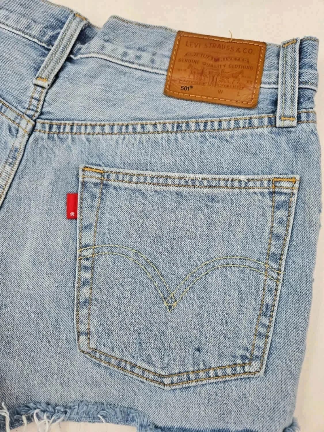Short en jean Levi’s 501 Premium blank tab W27 - Photo 6/10