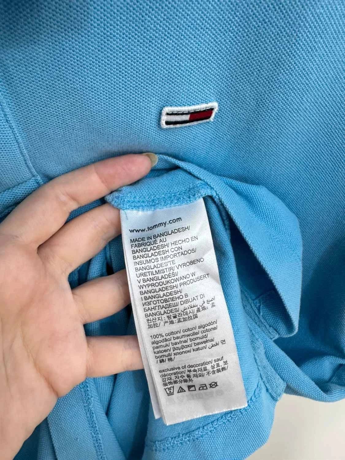 Polo piqué Tommy Jeans bleu clair logo drapeau taille S - FP251220 - Photo 7/10