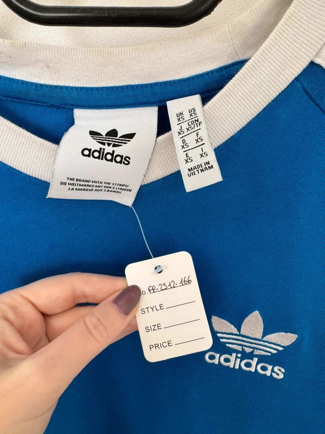 T-shirt adidas Originals bleu bandes épaules col blanc logo brodé taille XS - FP2512166 - Photo 4/6