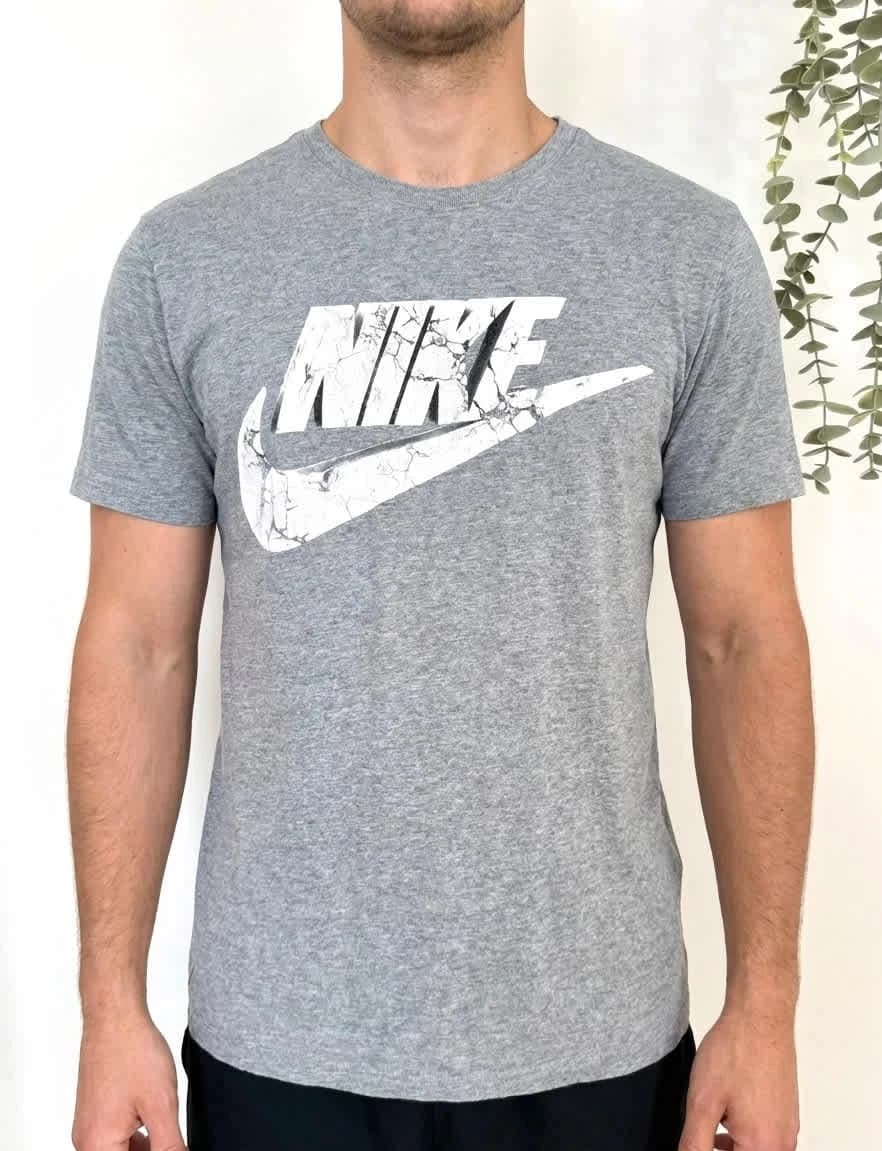 T-shirt Nike coton gris logo swoosh craquelé taille M - FP2512191 - Photo 1/6