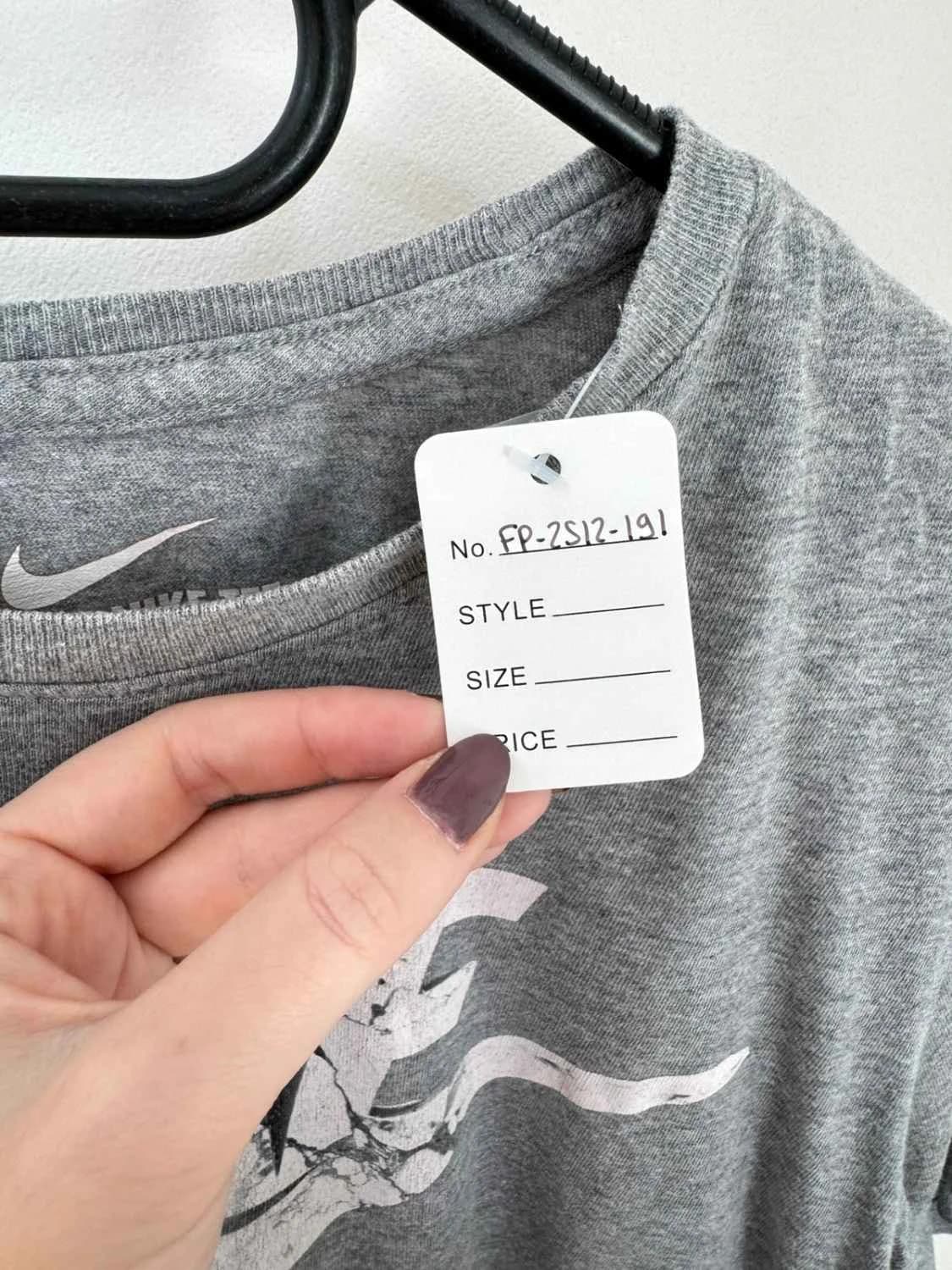 T-shirt Nike coton gris logo swoosh craquelé taille M - FP2512191 - Photo 5/6