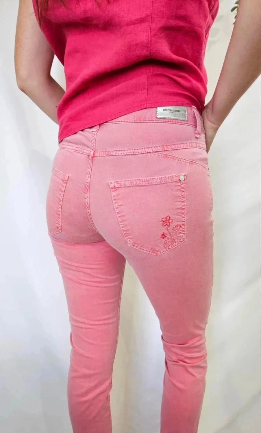 Pantalon Skinny rose Pierre Cardin taille S - Photo 1/10