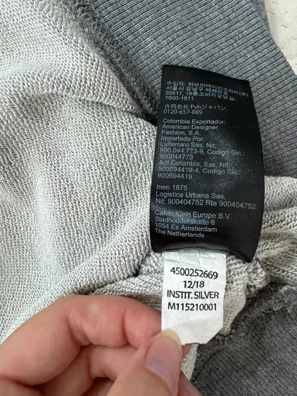 Crewneck Calvin Klein gris argenté taille S - Photo 6/7