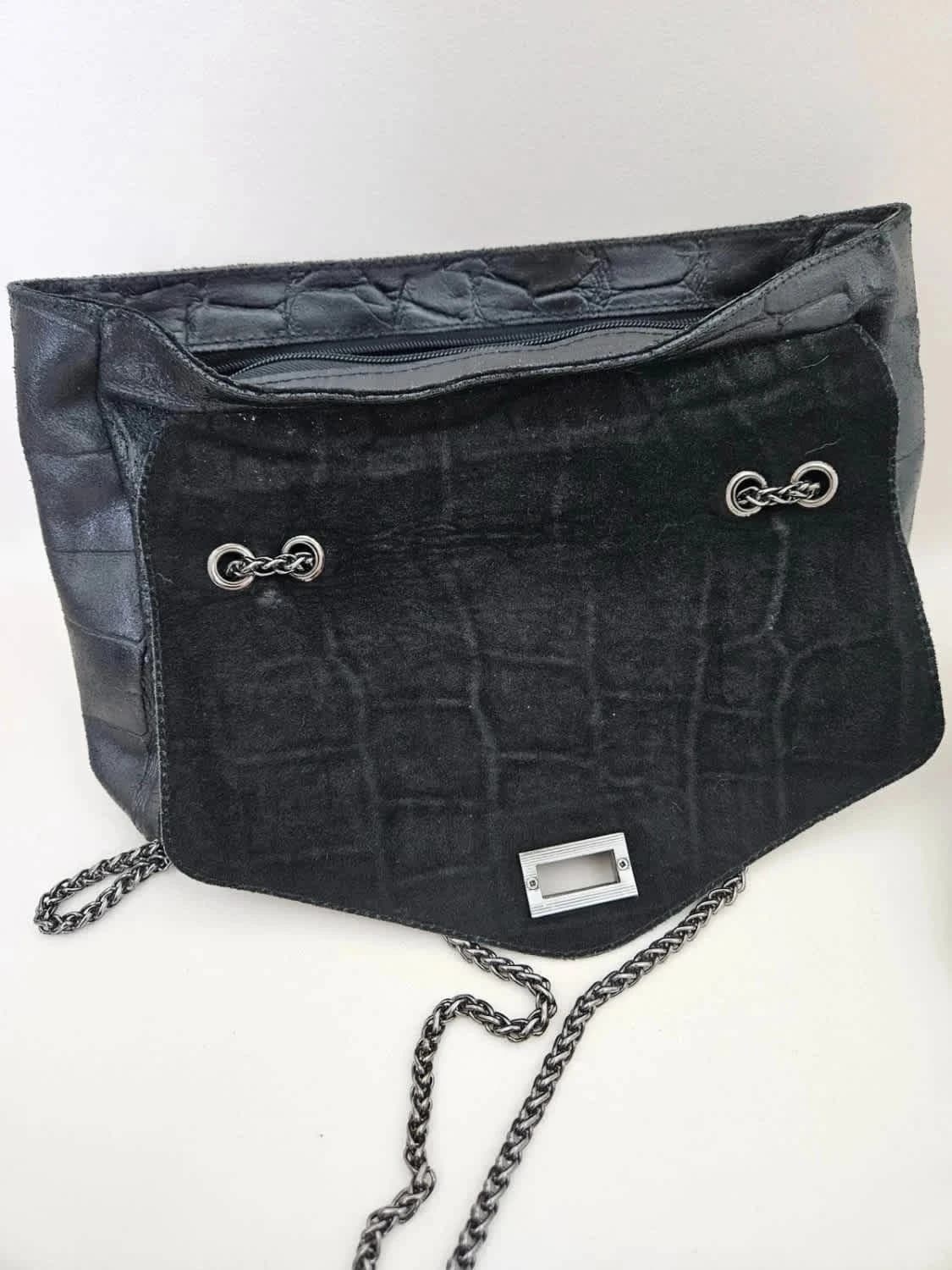 Sac à main en cuir avec bandoulière chaîne - Photo 5/7
