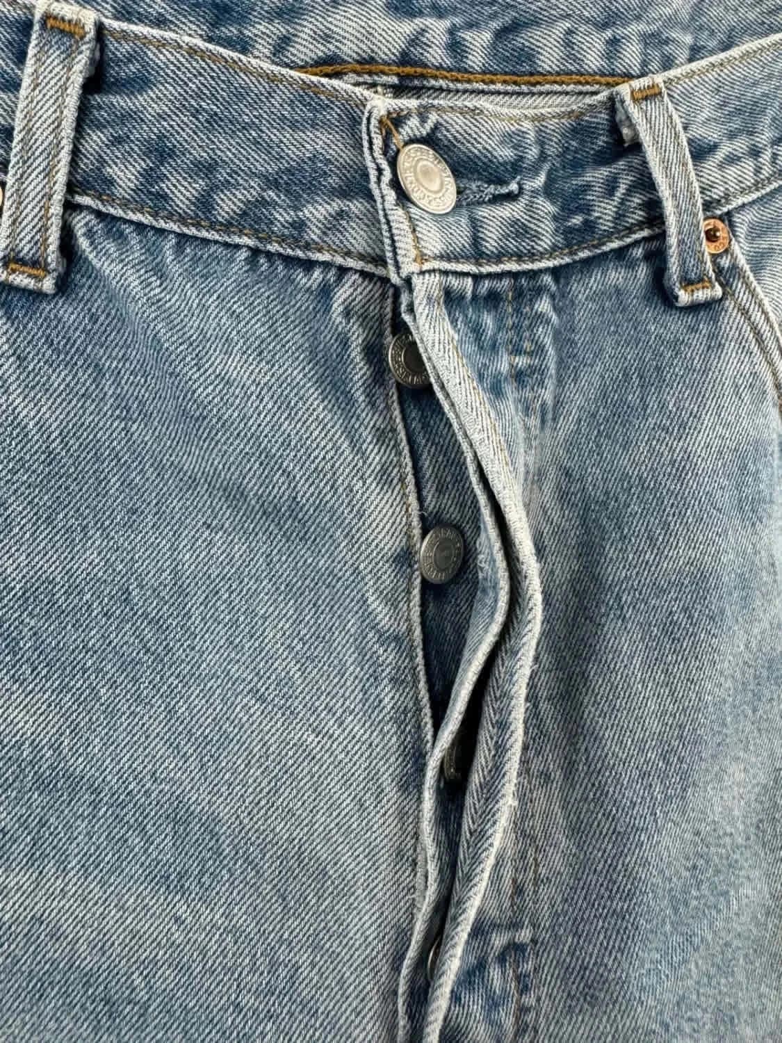 Levi’s 501 jean bleu clair vintage W34 L32 - Photo 6/11