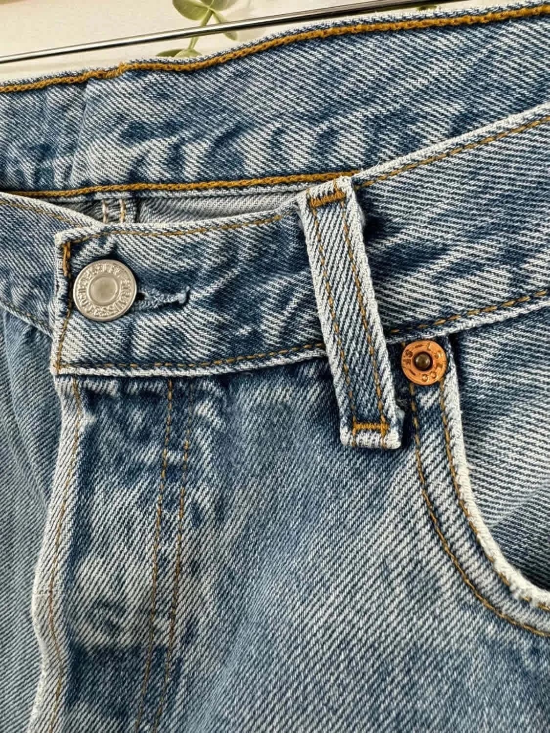 Levi’s 501 jean bleu clair vintage W34 L32 - Photo 7/11