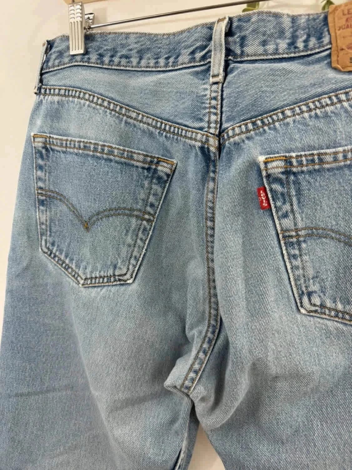 Levi’s 501 jean bleu clair vintage W34 L32 - Photo 10/11