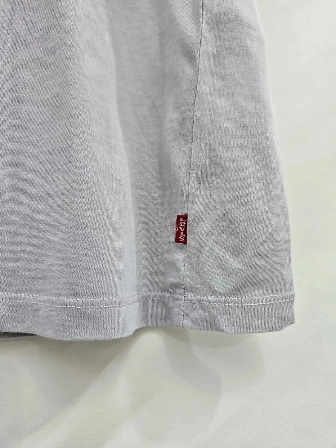 Tee-shirt Levi’s lilas taille S - Photo 4/6