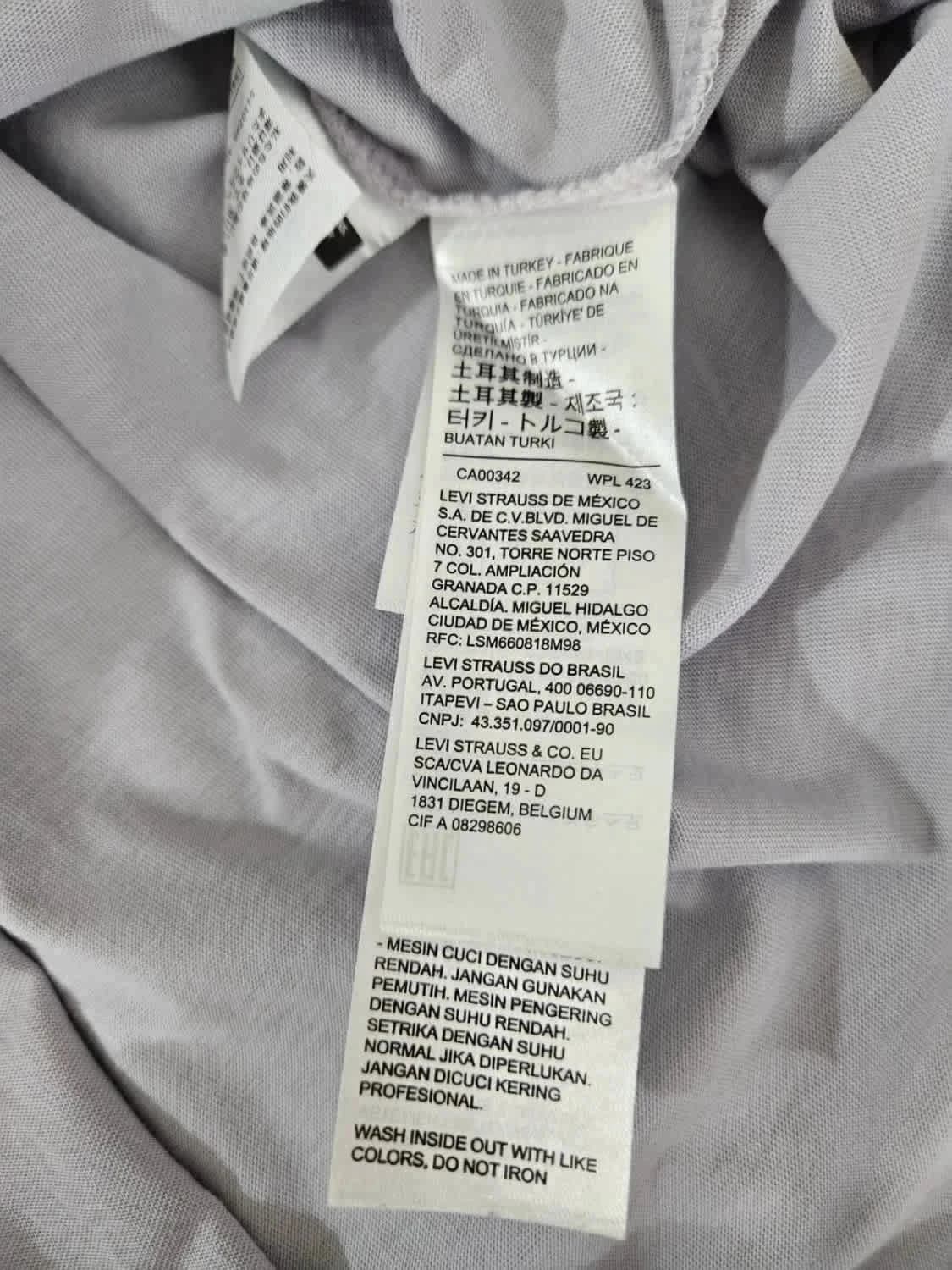 Tee-shirt Levi’s lilas taille S - Photo 6/6
