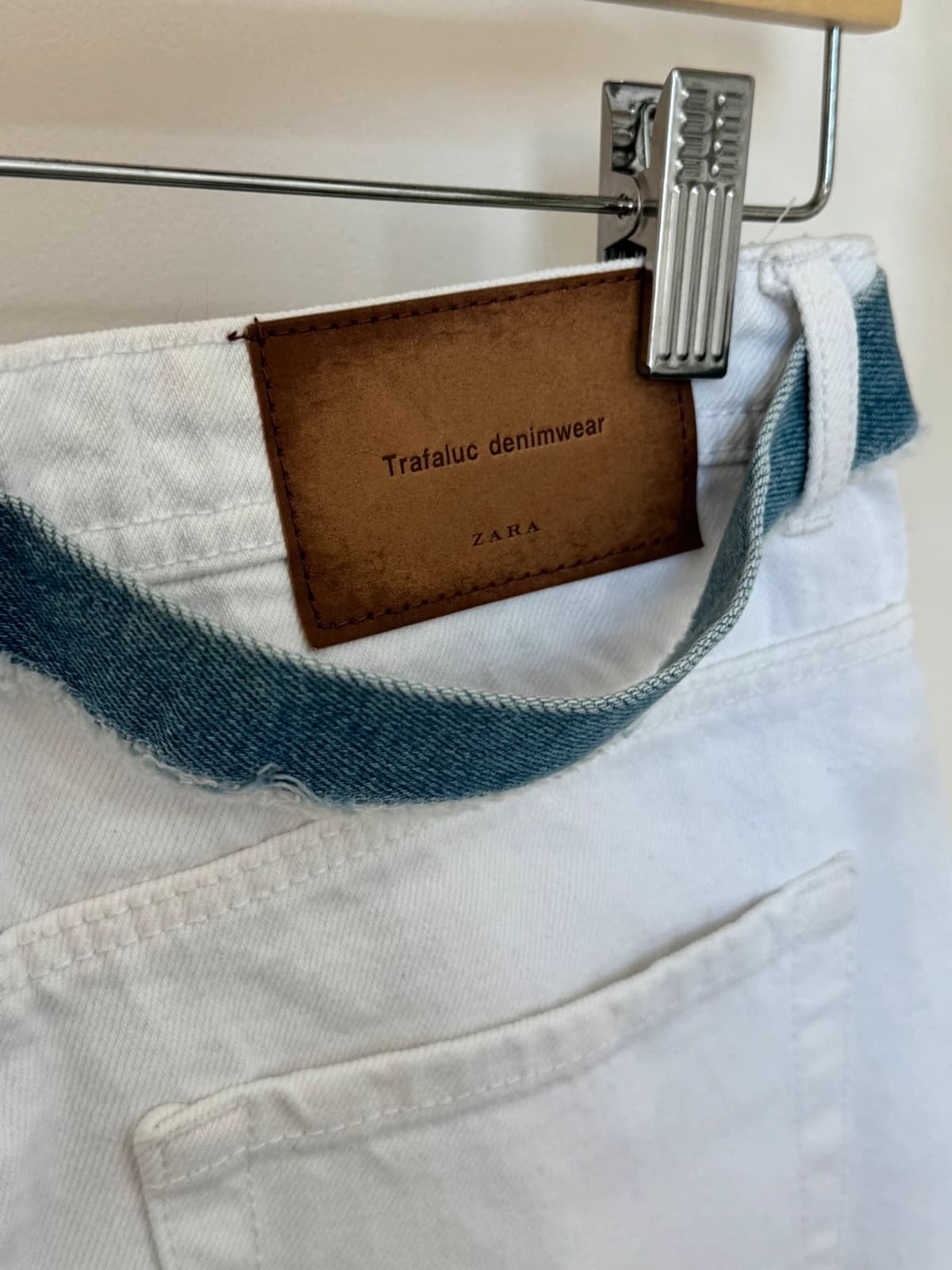 Jean mom fit taille haute Zara blanc ceinture denim taille 36/S - Photo 10/12