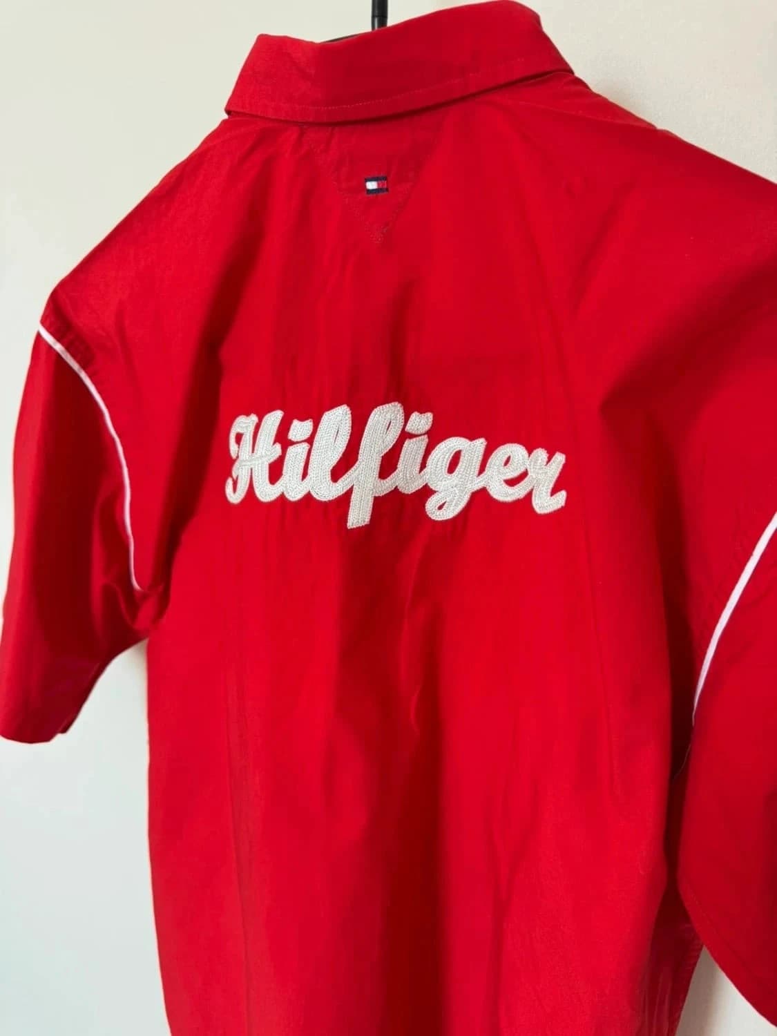 Chemise rouge manches courtes Tommy Hilfiger bowling style racing vintage brodé - Photo 6/8