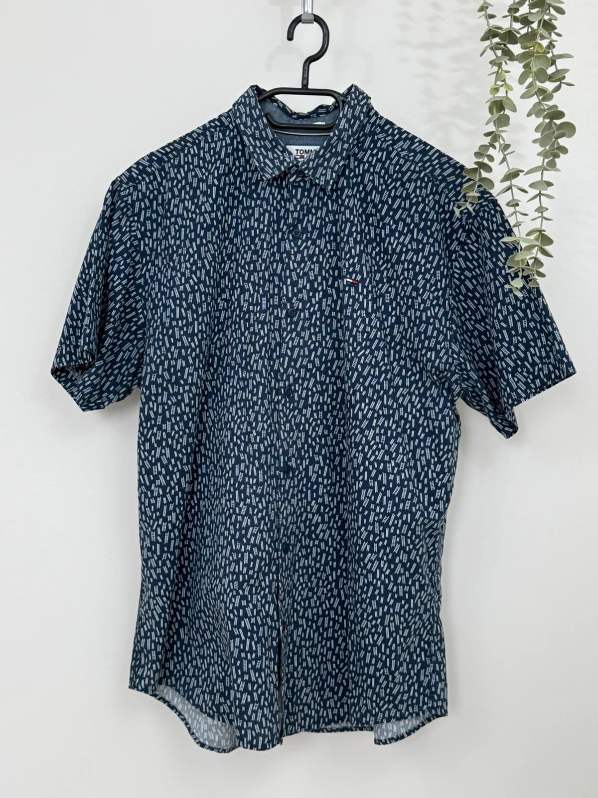 Chemise manches courtes coton Tommy Jeans motif graphique bleu taille L - FP260187 - Photo 2/7