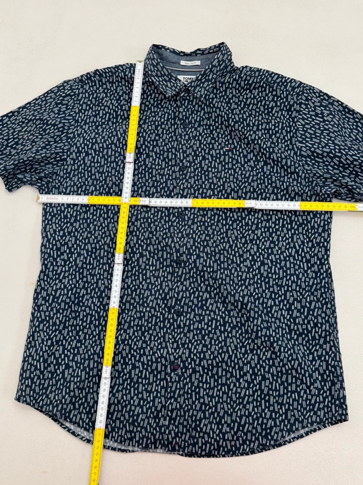 Chemise manches courtes coton Tommy Jeans motif graphique bleu taille L - FP260187 - Photo 7/7