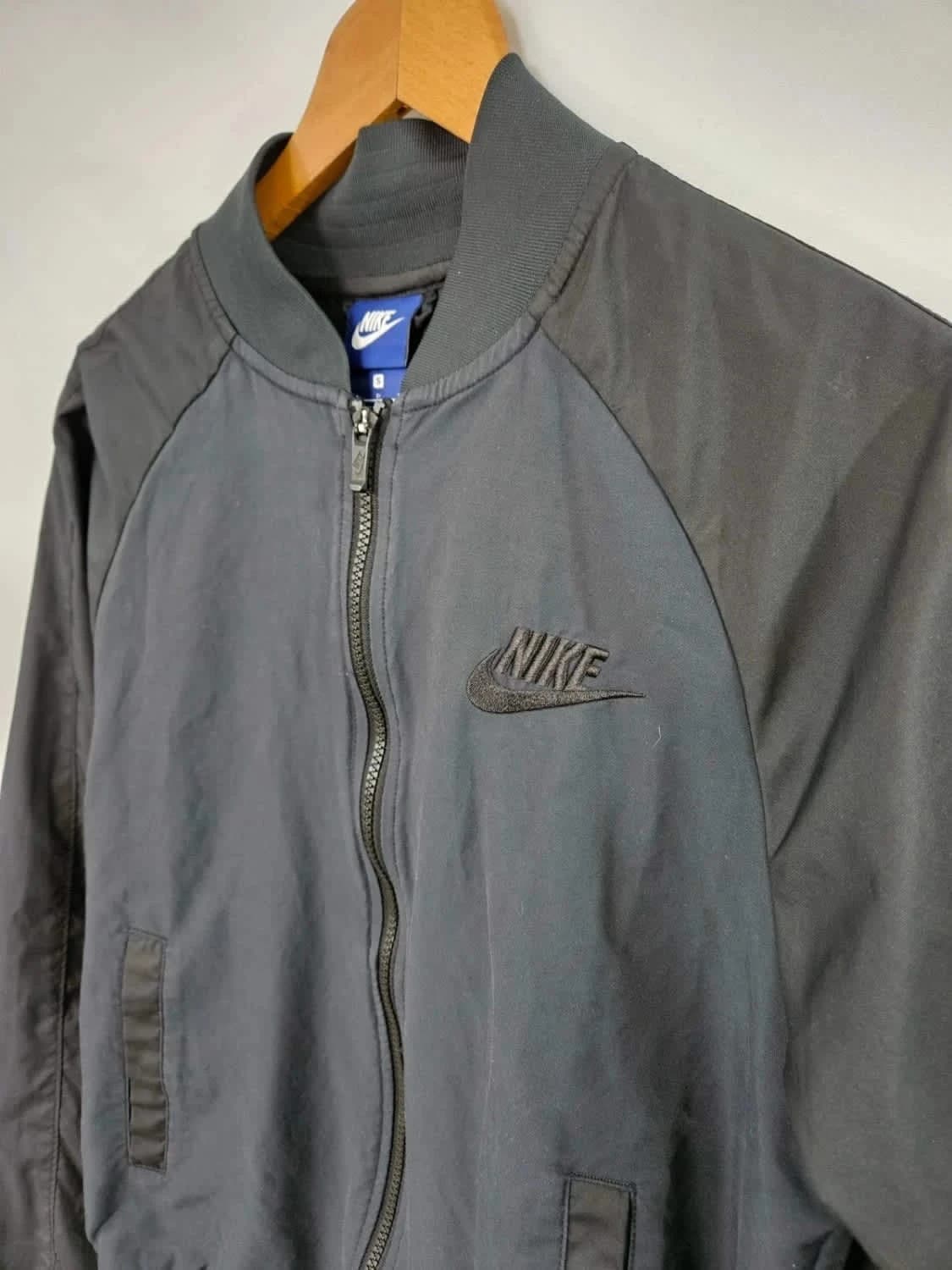 Veste bomber noir Nike brodé taille S - Photo 3/5