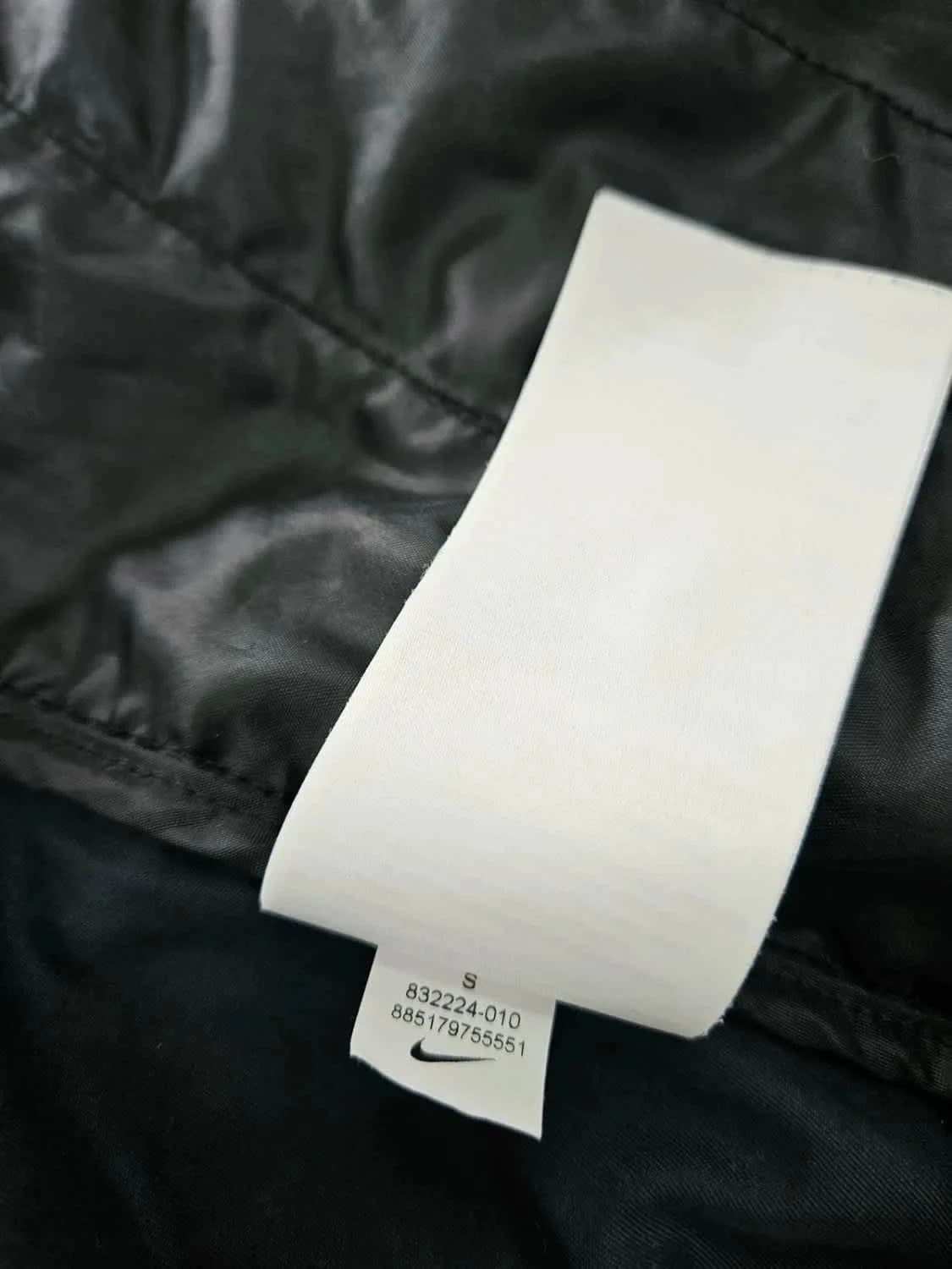 Veste bomber noir Nike brodé taille S - Photo 4/5