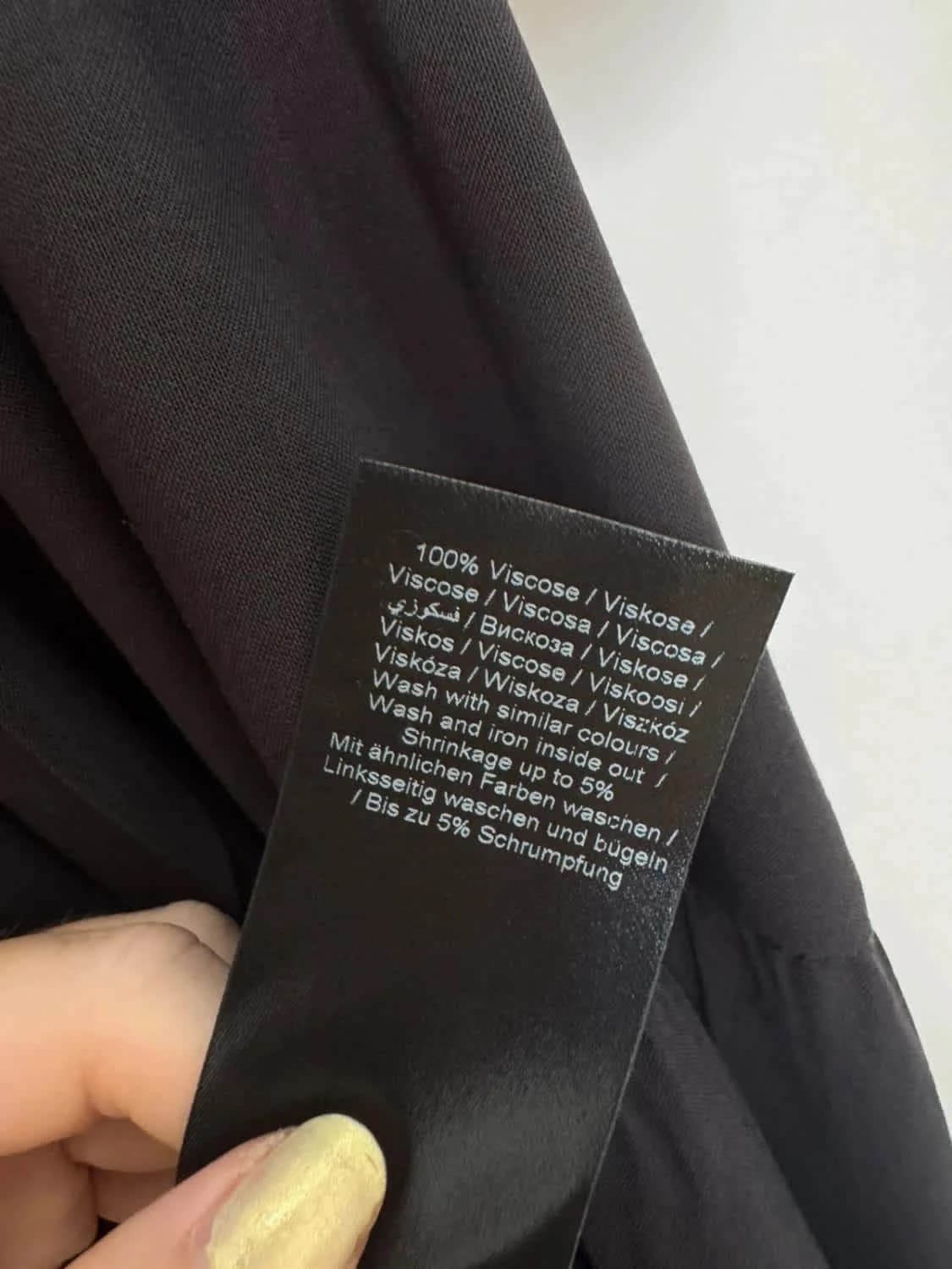 Robe Ichi noire légère et fluide manches 3/4 col V taille M - Photo 6/6