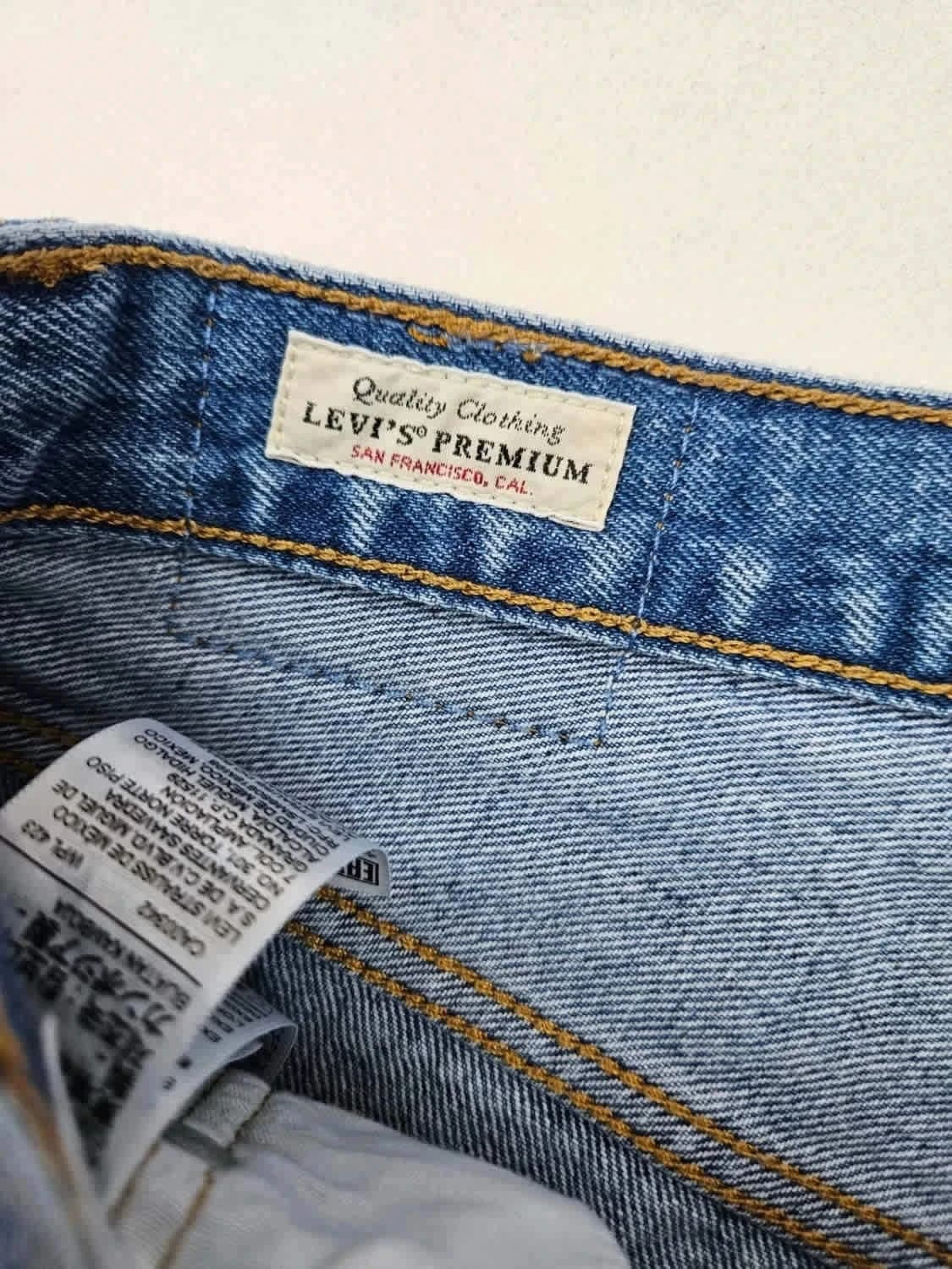 Short en jean Levi’s Premium 501 Original W26 - Photo 7/11
