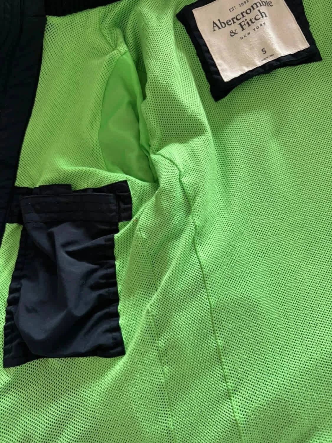 Blouson bleu marine Abercrombie & Fitch logo brodé vert taille S - Photo 8/13