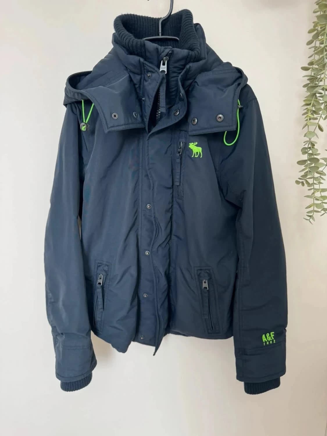 Blouson bleu marine Abercrombie & Fitch logo brodé vert taille S - Photo 2/13