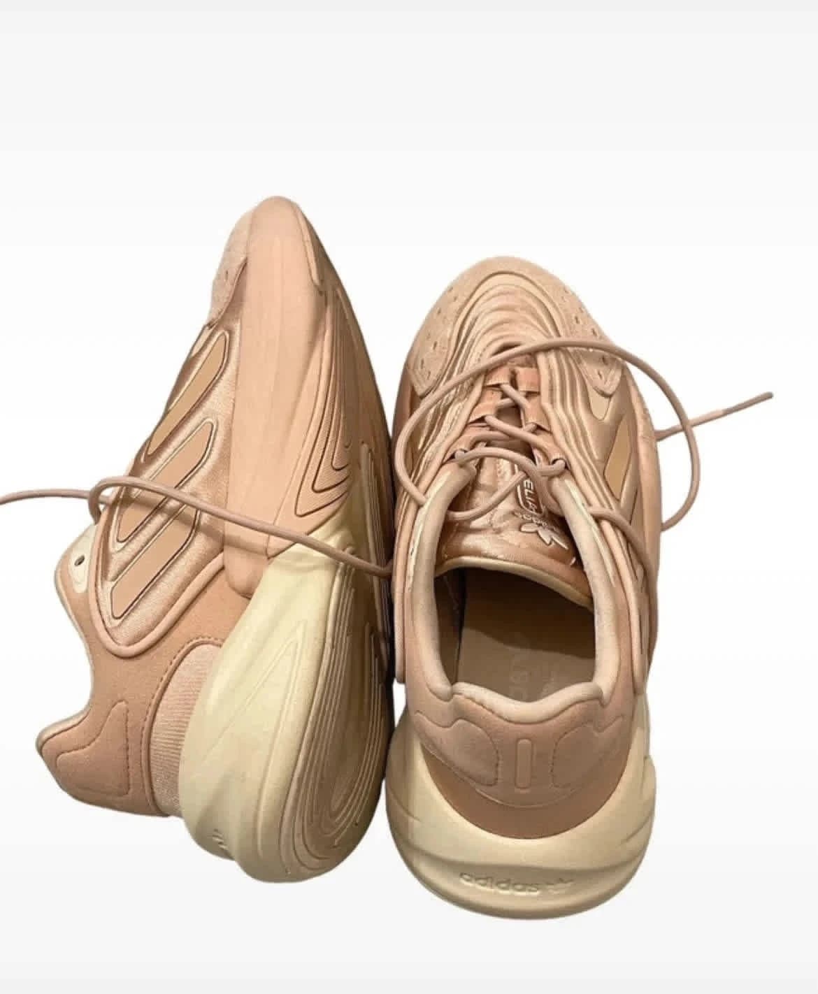 Chaussures Adidas Ozelia taille 37 - Photo 4/6