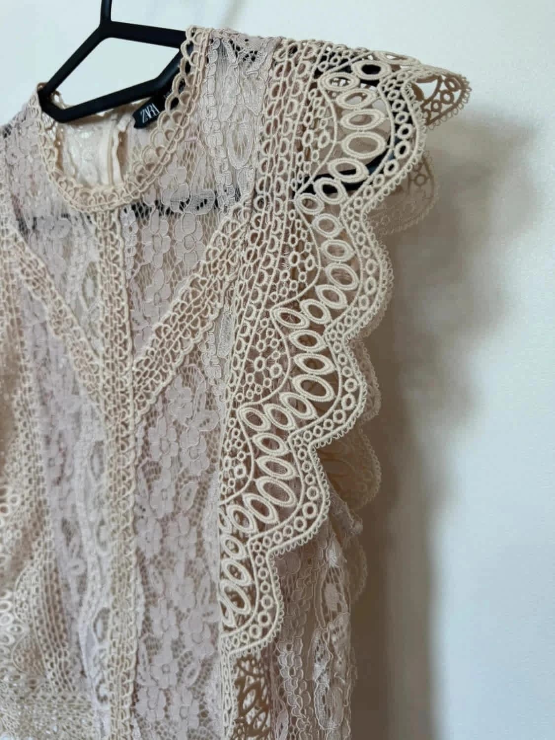 Top sans manches Zara en dentelle beige taille S - Photo 4/7