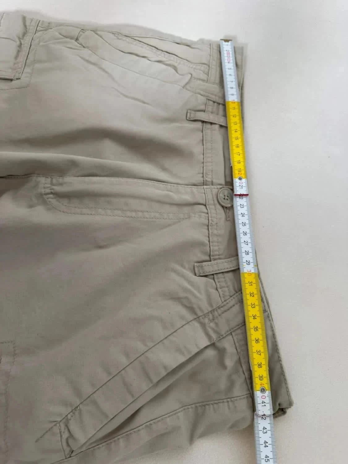 Short cargo beige Mountain Ridge taille W32 - Photo 7/8