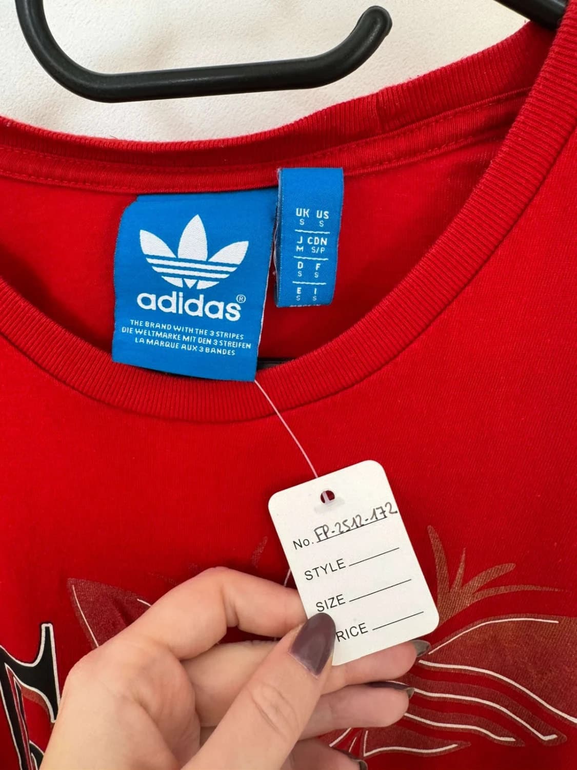 T-shirt Adidas Originals rouge imprimé “The Infamous” manches courtes taille S - FP2512172 - Photo 4/6