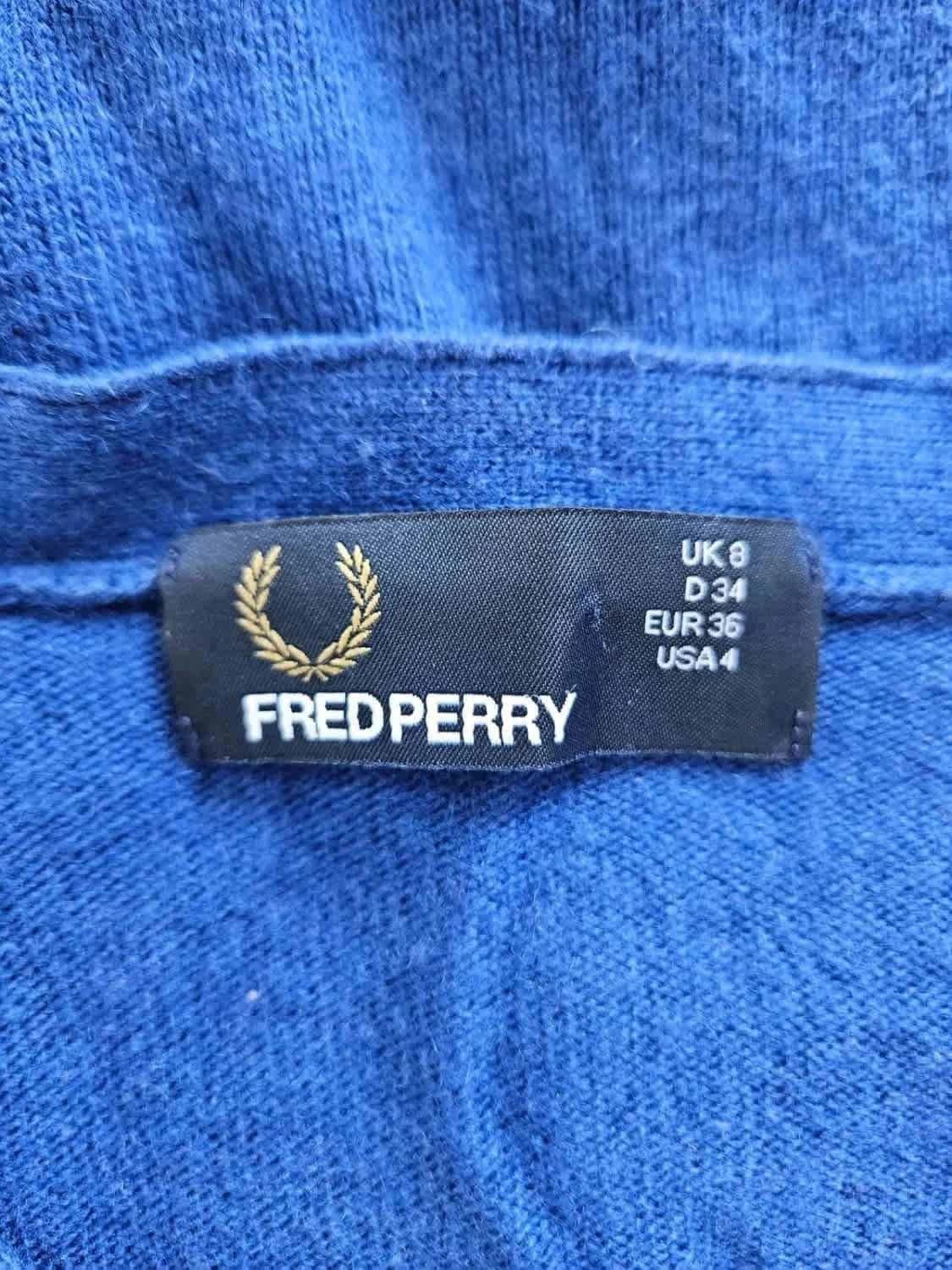 Pull fin bleu col V Fred Perry logo brodé laine et cachemire taille S - Photo 5/7
