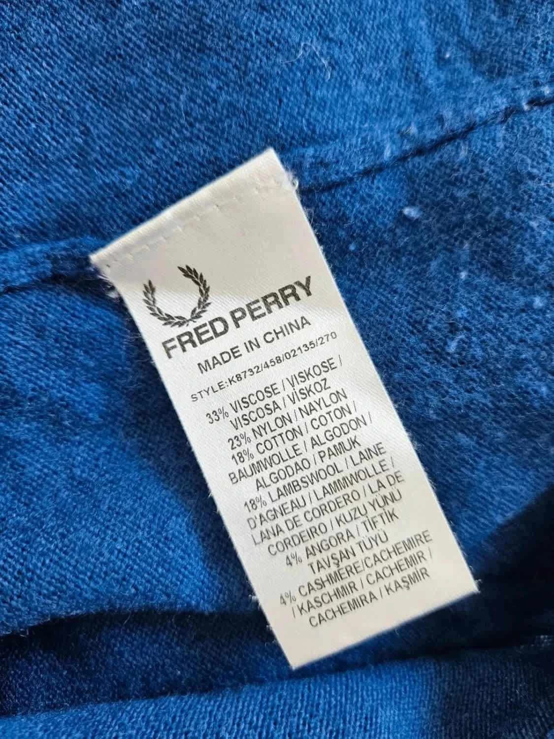 Pull fin bleu col V Fred Perry logo brodé laine et cachemire taille S - Photo 6/7