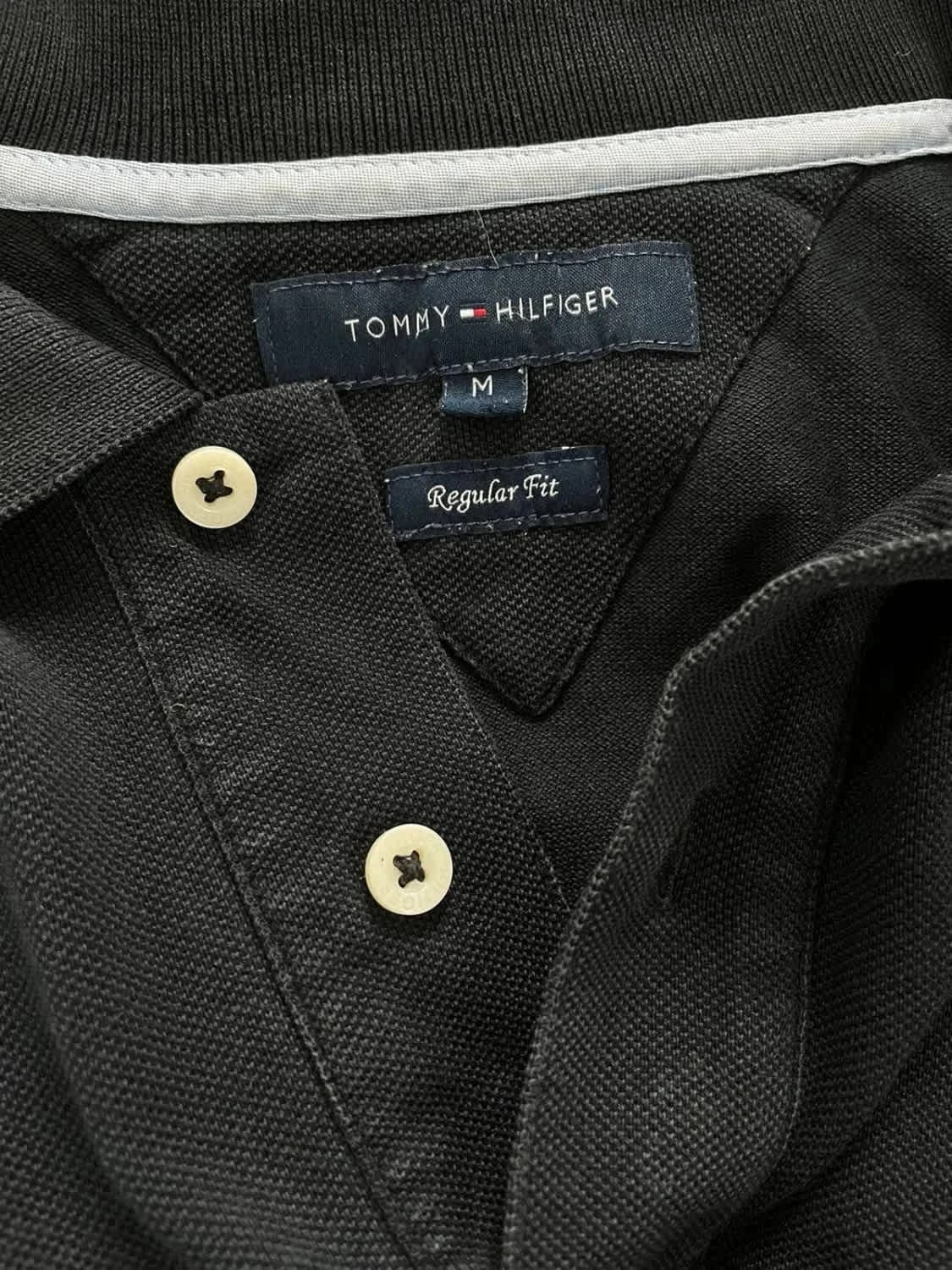 Polo noir Tommy Hilfiger logo brodé taille M - Photo 5/6