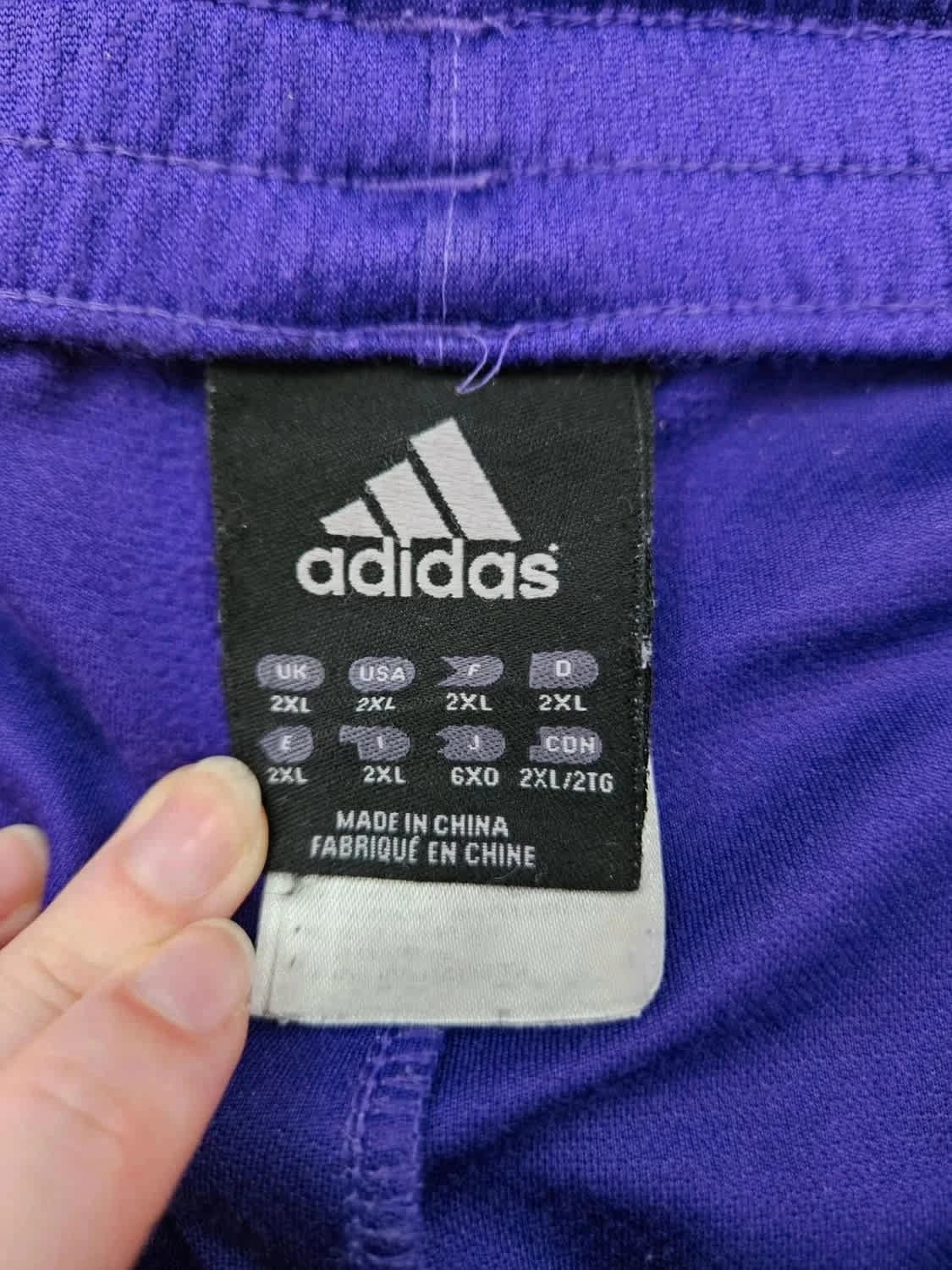 Short Adidas Los Angeles Lakers NBA violet et jaune - Photo 4/11