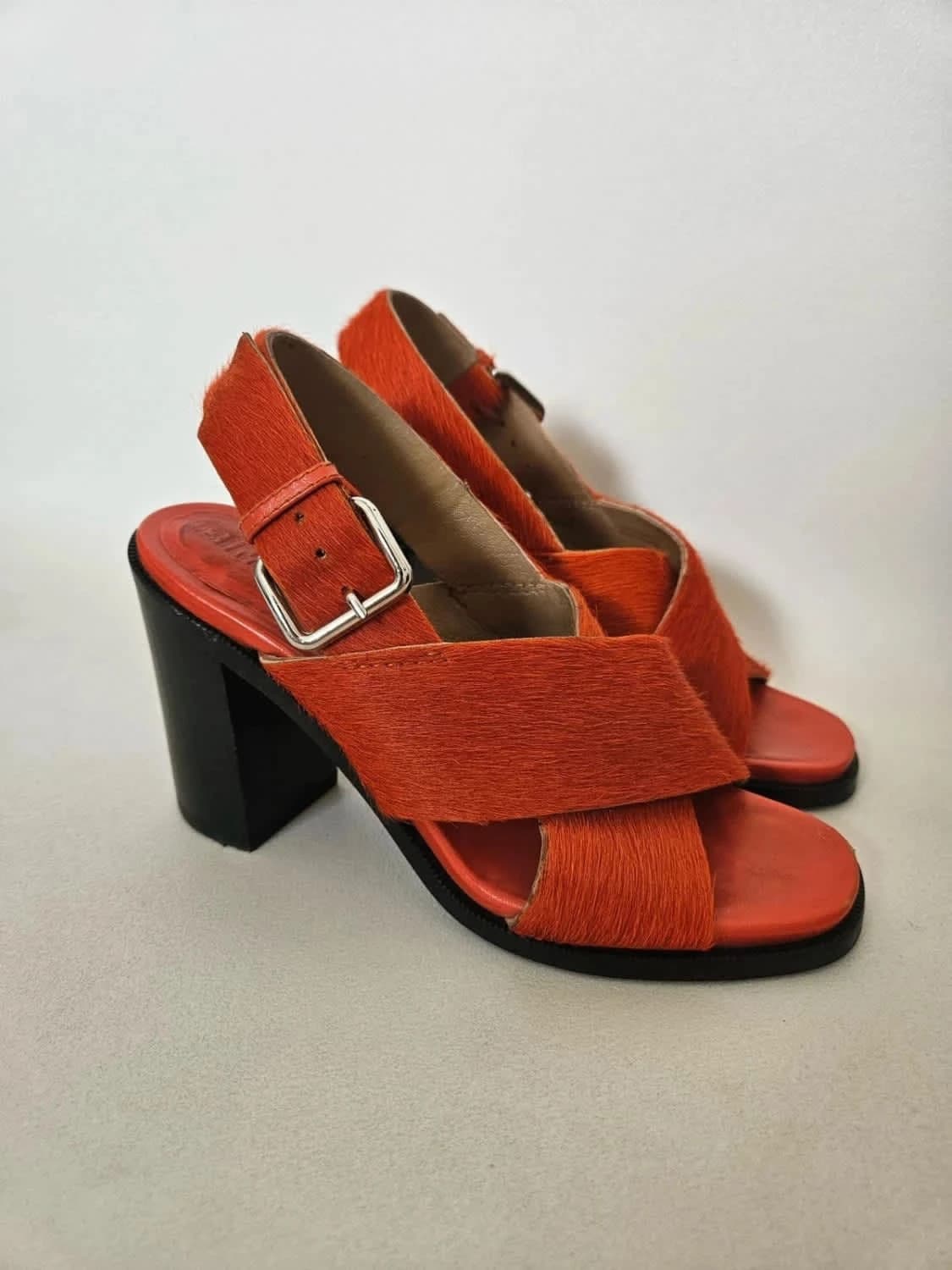 Sandales à talons Bimba Y Lola poils oranges taille 36 - Photo 2/8