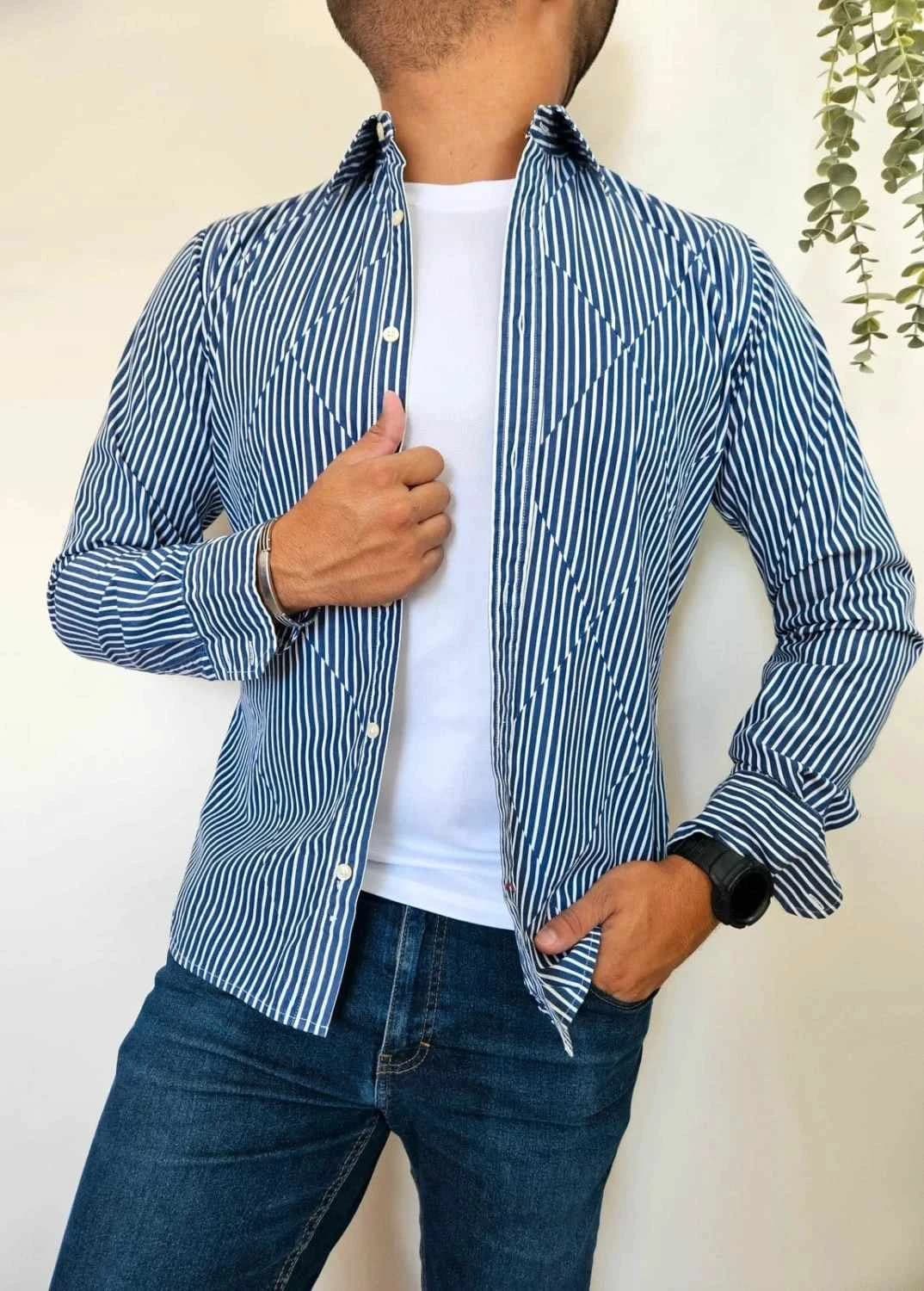 Chemise Tommy Hilfiger rayée bleu marine blanc coton manches longues modèle 80’s two ply taille S - Photo 1/8