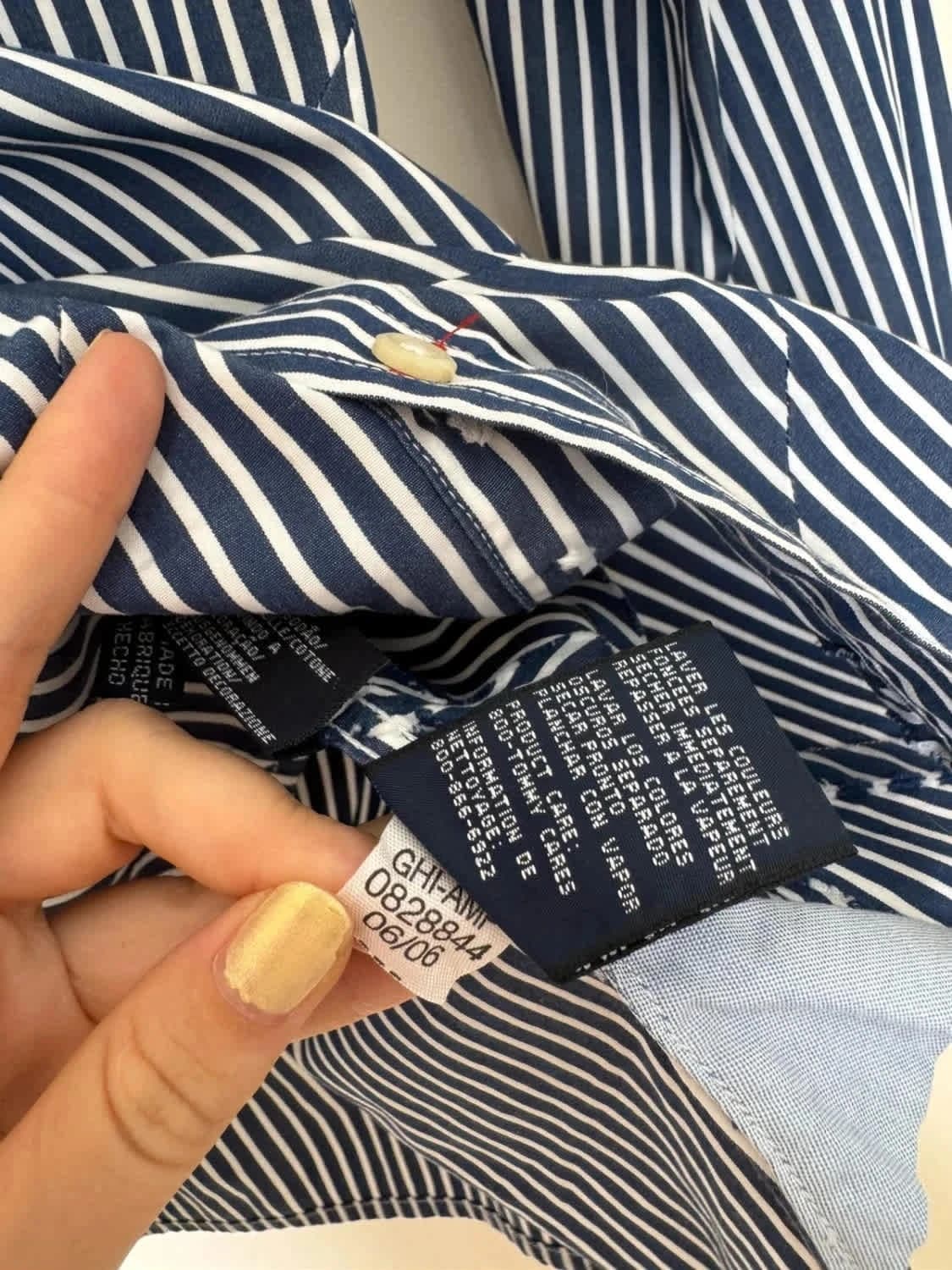 Chemise Tommy Hilfiger rayée bleu marine blanc coton manches longues modèle 80’s two ply taille S - Photo 6/8