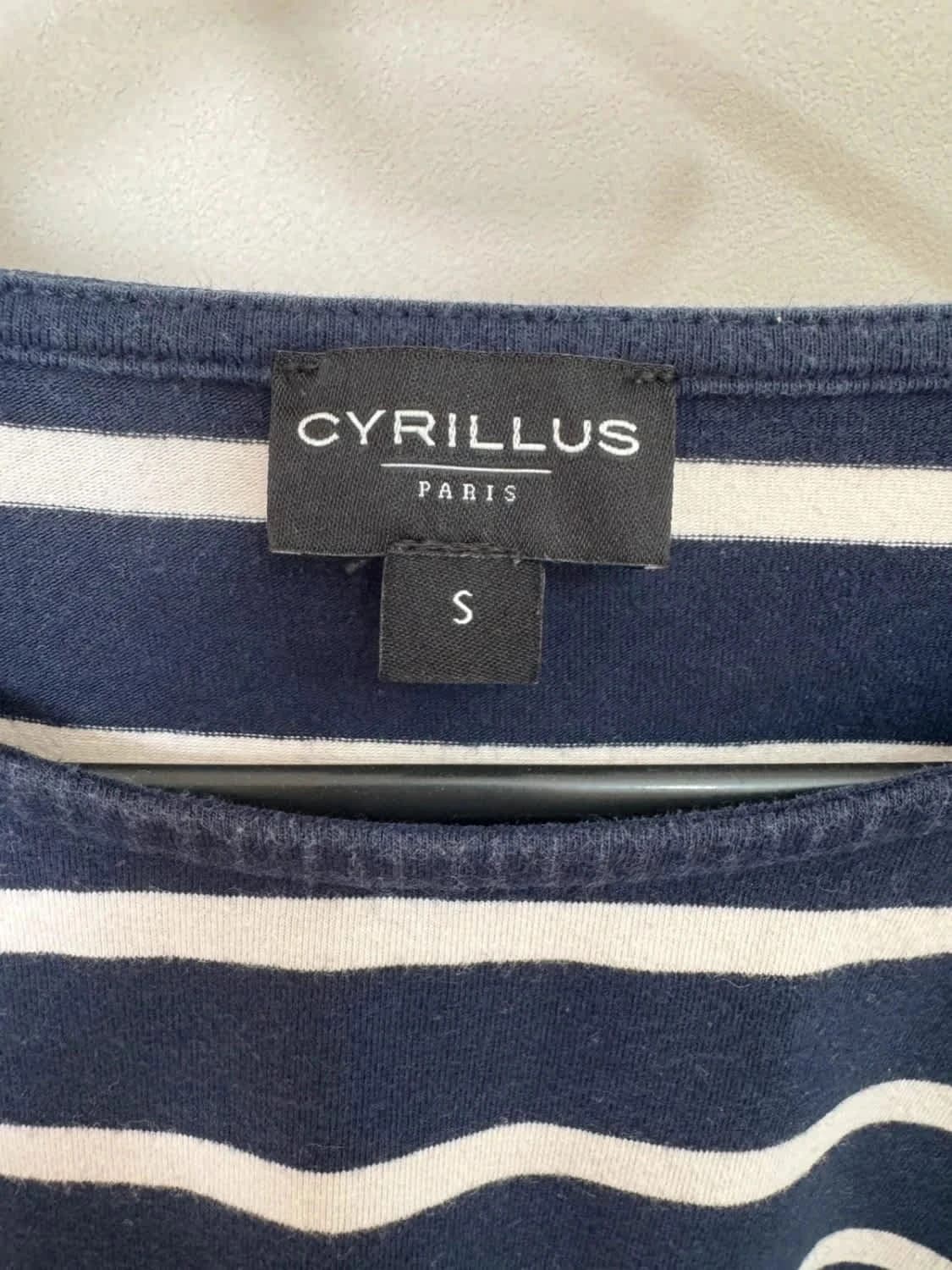 Top marinière Cyrillus bleu marine rayé blanc manches courtes à volants taille S - Photo 4/4