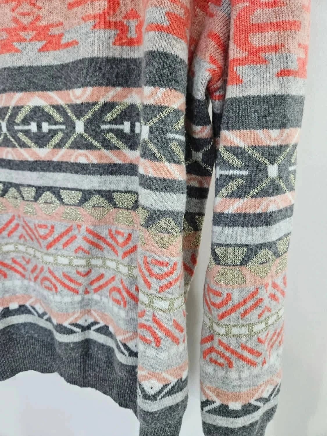 Pull d’hiver vintage knitwear à motifs avec du doré - Photo 5/7