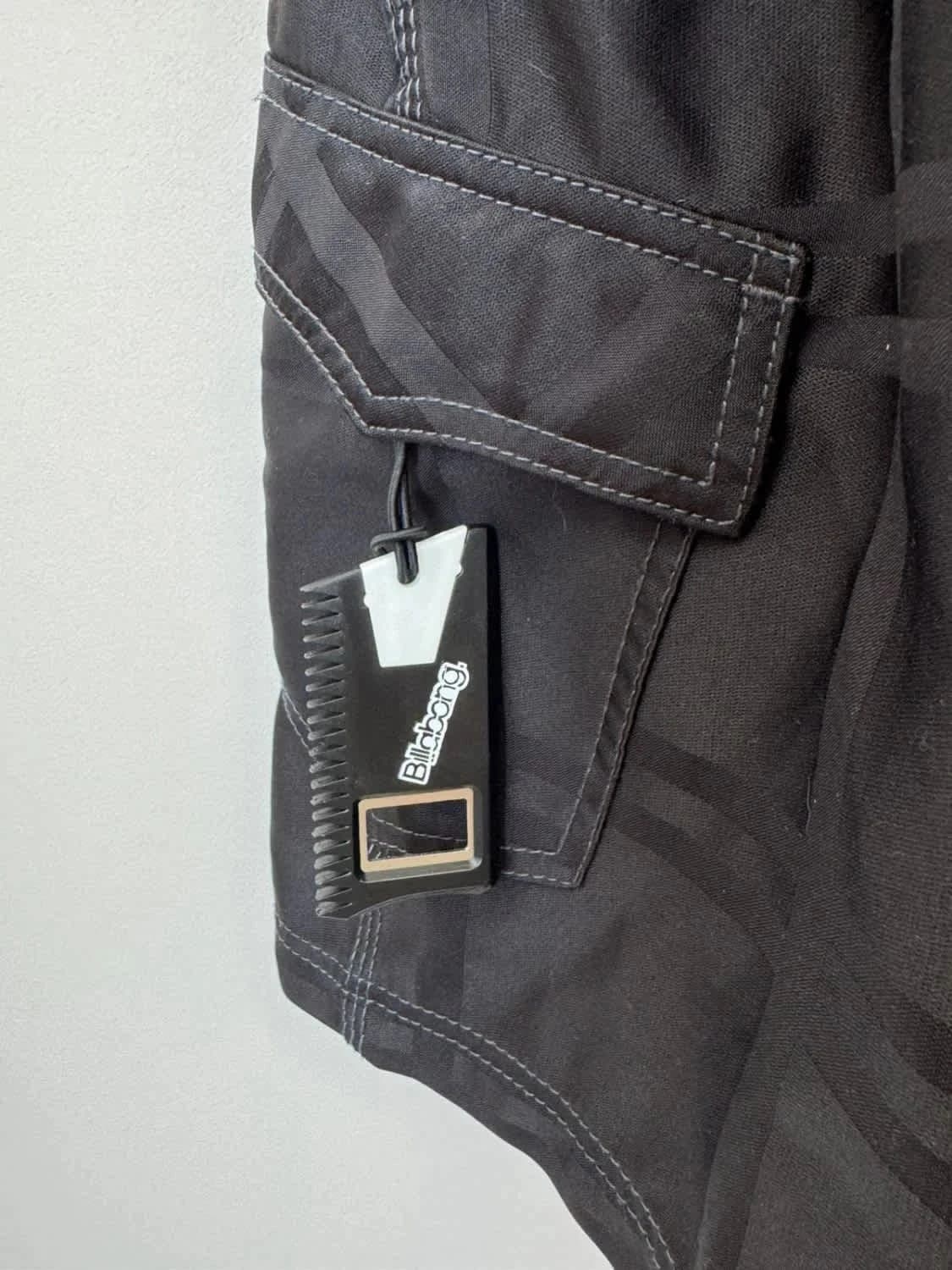 Short de bain noir Billabong avec décapsuleur taille 46 - Photo 4/7