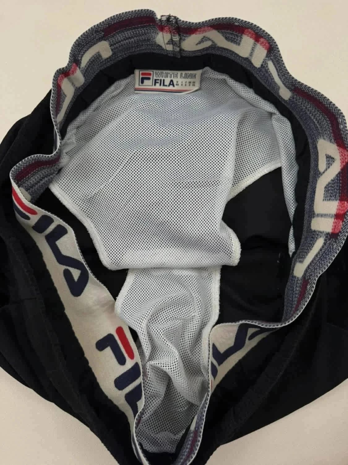 Short de bain noir Fila White Line élastique taille S - Photo 6/9