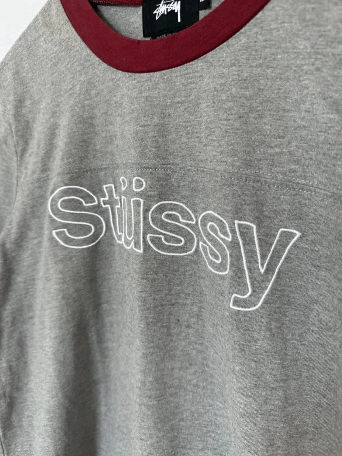 Robe tee-shirt gris Stüssy brodé taille M - Photo 3/7