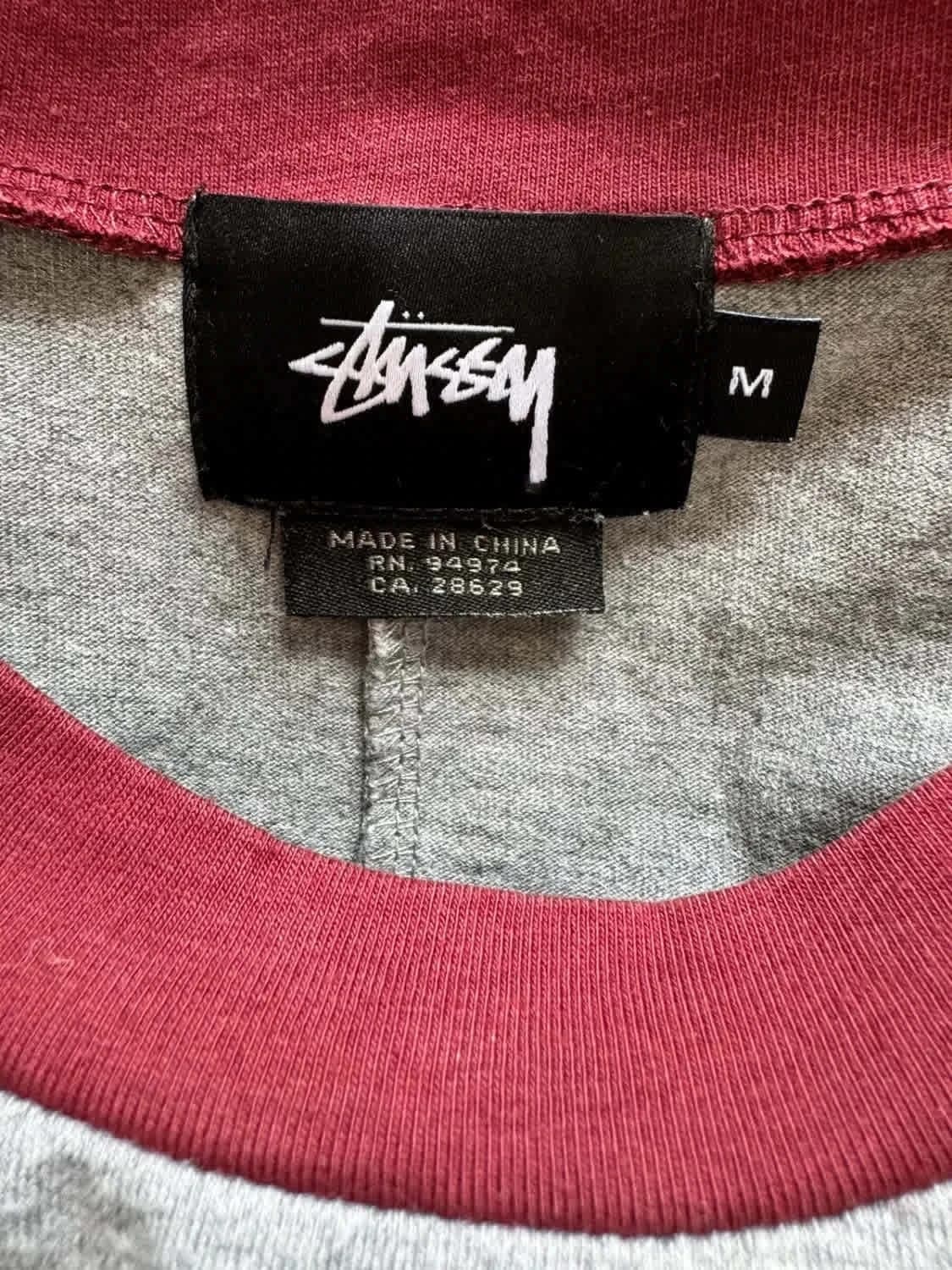 Robe tee-shirt gris Stüssy brodé taille M - Photo 5/7
